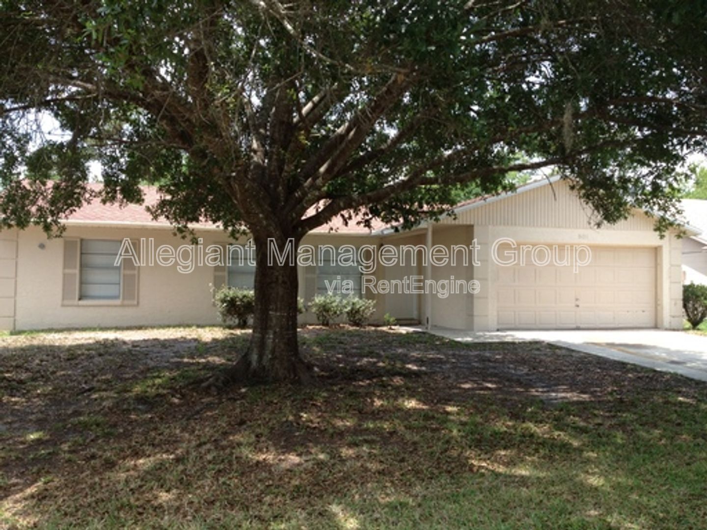 Spacious 3/2 Home In Poinciana With 2 Car garage & Screened Porch For Rent! property image