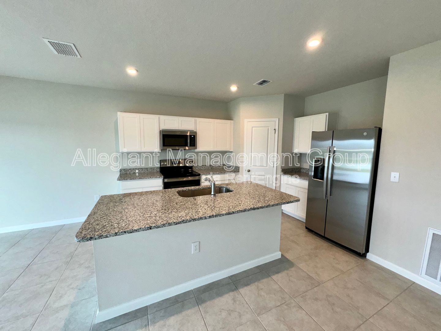 Three Bedroom Home in Winter Haven For Rent! property image