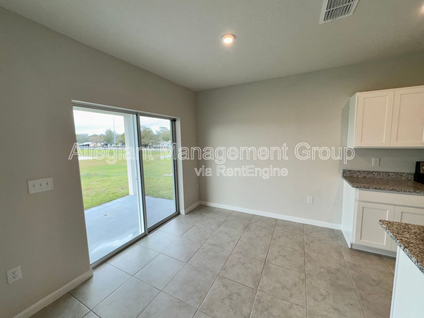 Three Bedroom Home in Winter Haven For Rent! property image