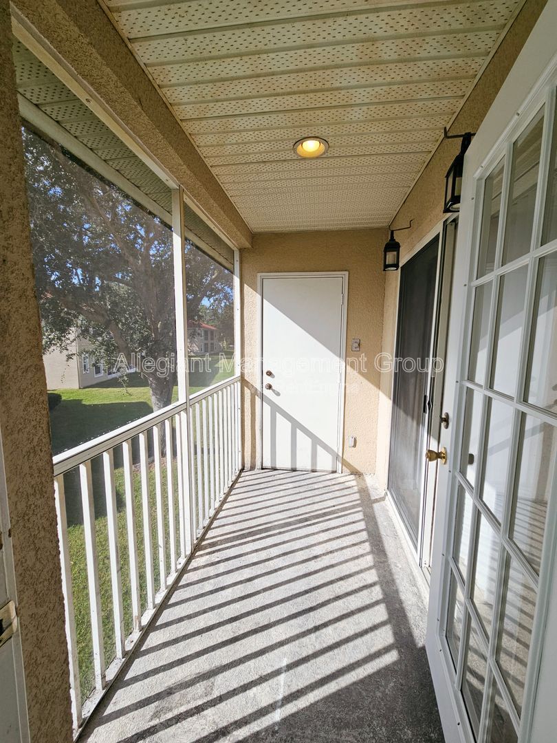 3/2 Condo in the Osprey Cove Subdivision with a view of the pool! property image