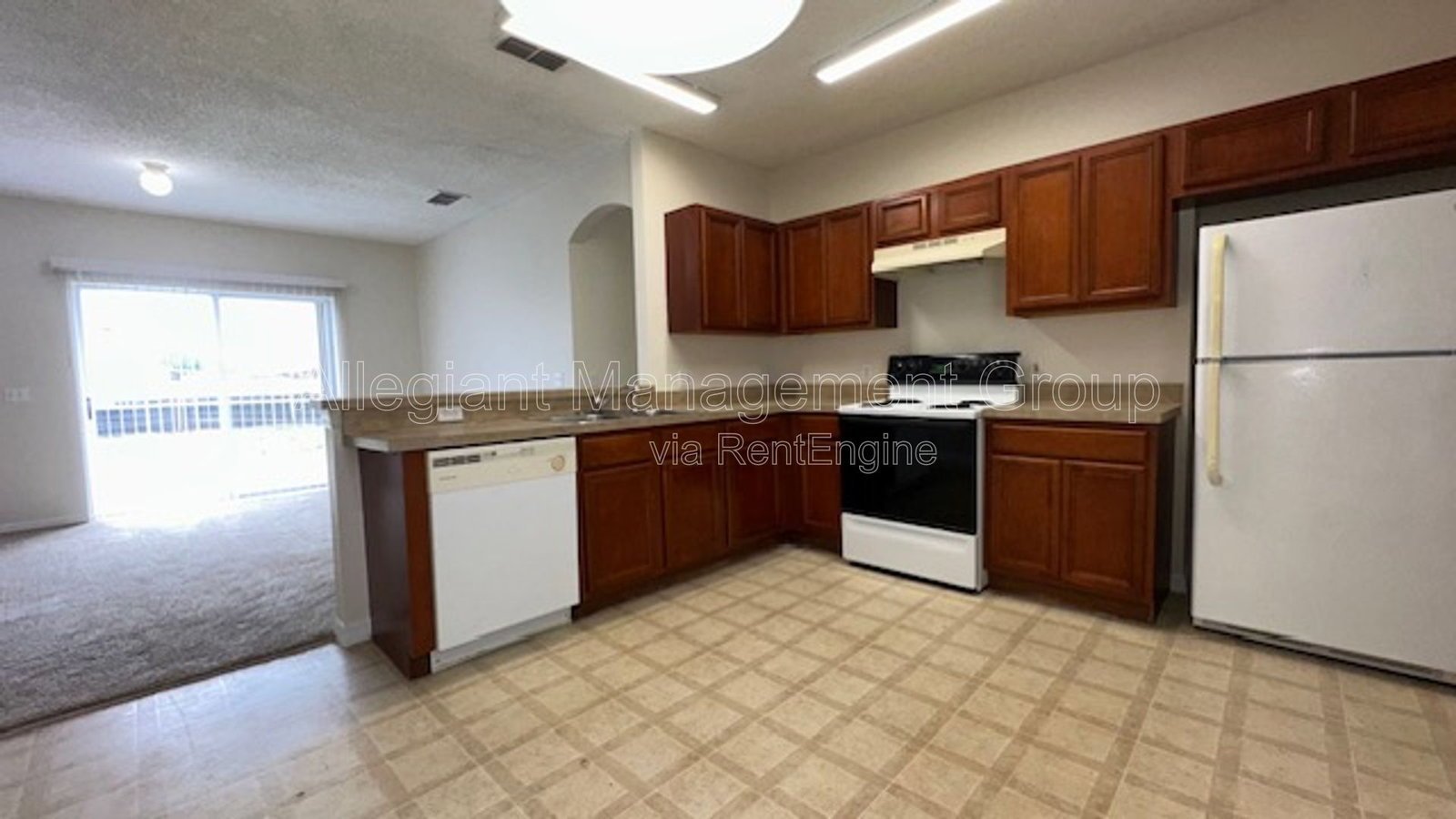 3-Bedroom 4-Bathroom Home For Rent In Poinciana property image