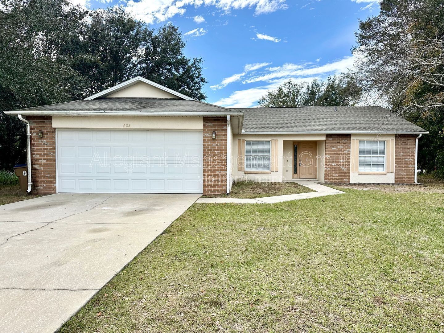 3Bed/2Bath Ceramic Tile Throughout Home In Poinciana! property image