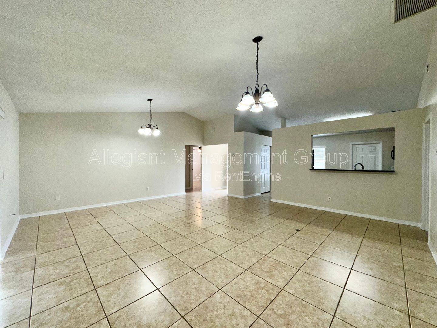 3Bed/2Bath Ceramic Tile Throughout Home In Poinciana! property image