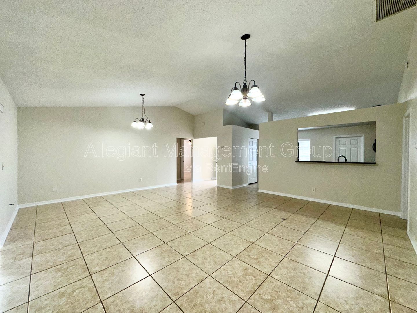 3Bed/2Bath Ceramic Tile Throughout Home In Poinciana! property image