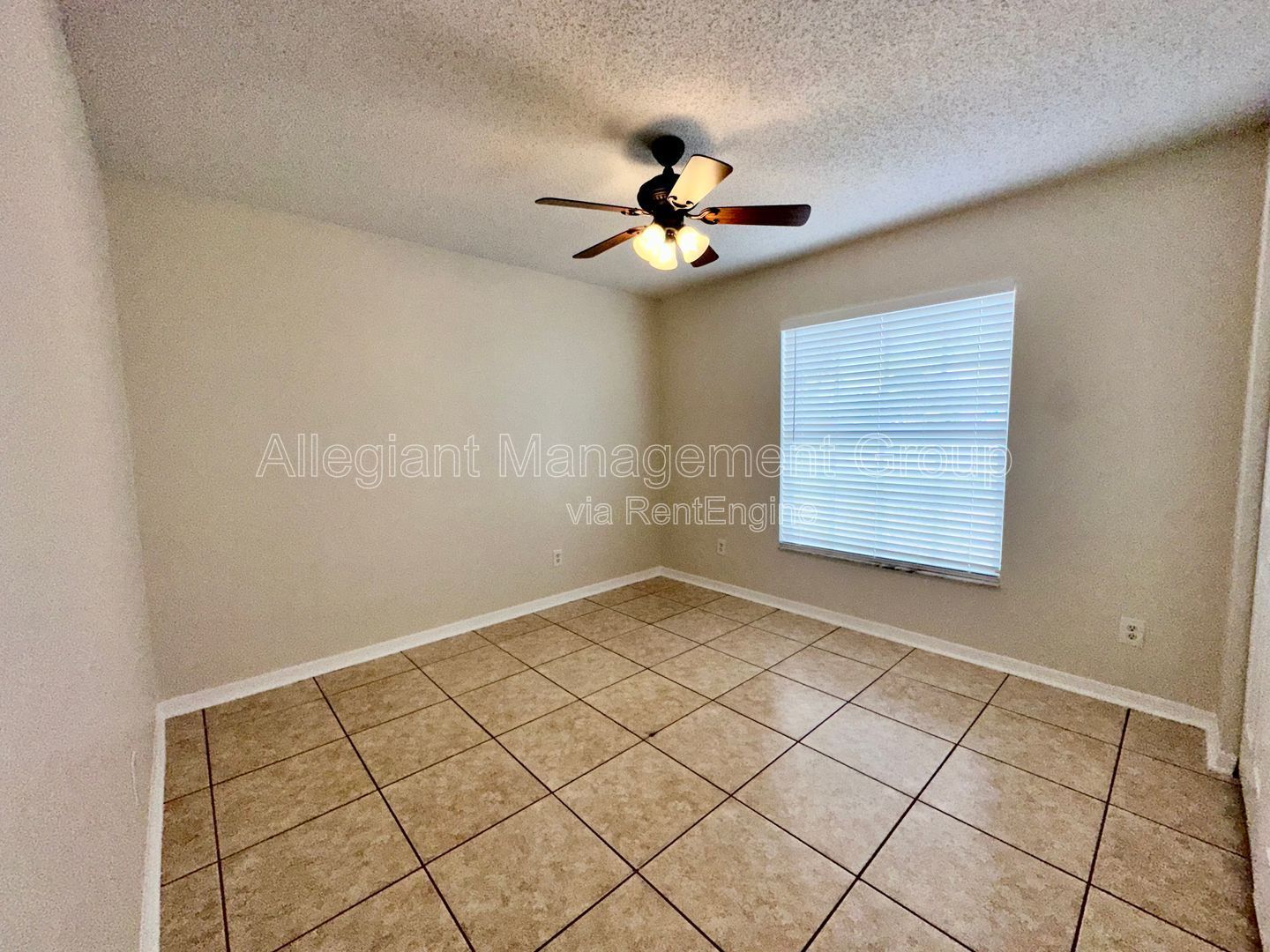 3Bed/2Bath Ceramic Tile Throughout Home In Poinciana! property image