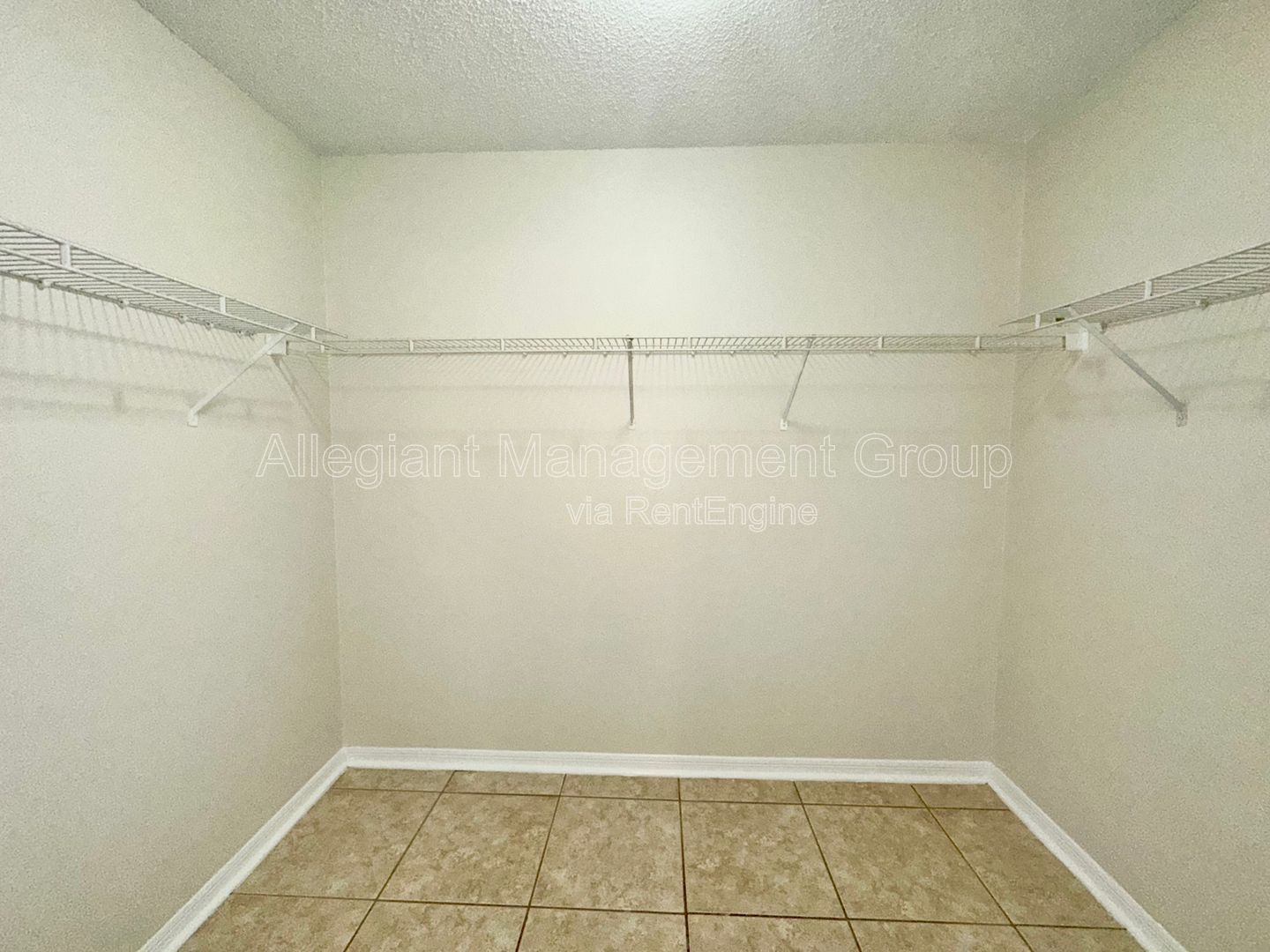 3Bed/2Bath Ceramic Tile Throughout Home In Poinciana! property image