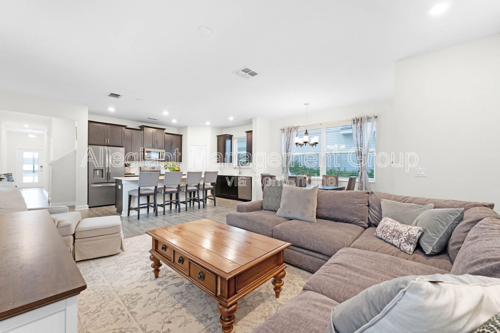 **COMING SOON** 4 Bedroom 3.5 Bathroom Solar Home For Rent at Storey Park in Orlando! property image