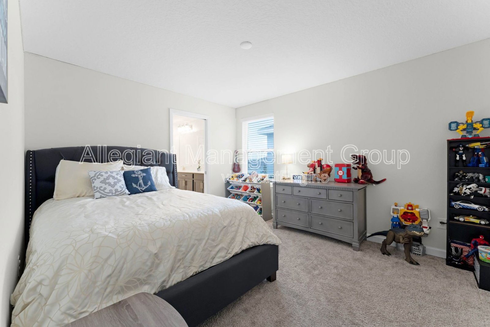 **COMING SOON** 4 Bedroom 3.5 Bathroom Solar Home For Rent at Storey Park in Orlando! property image