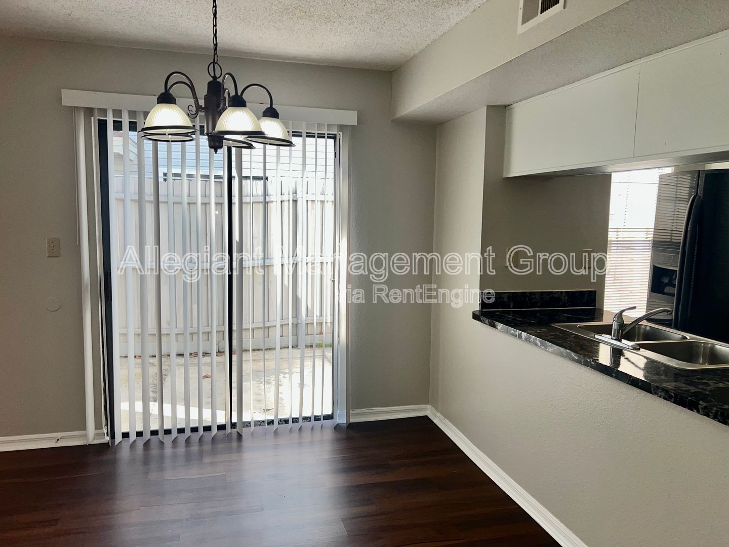 Three Bedroom Two Bathroom Condo For Rent in Kissimmee at Villas at Shadow Bay For Rent! property image