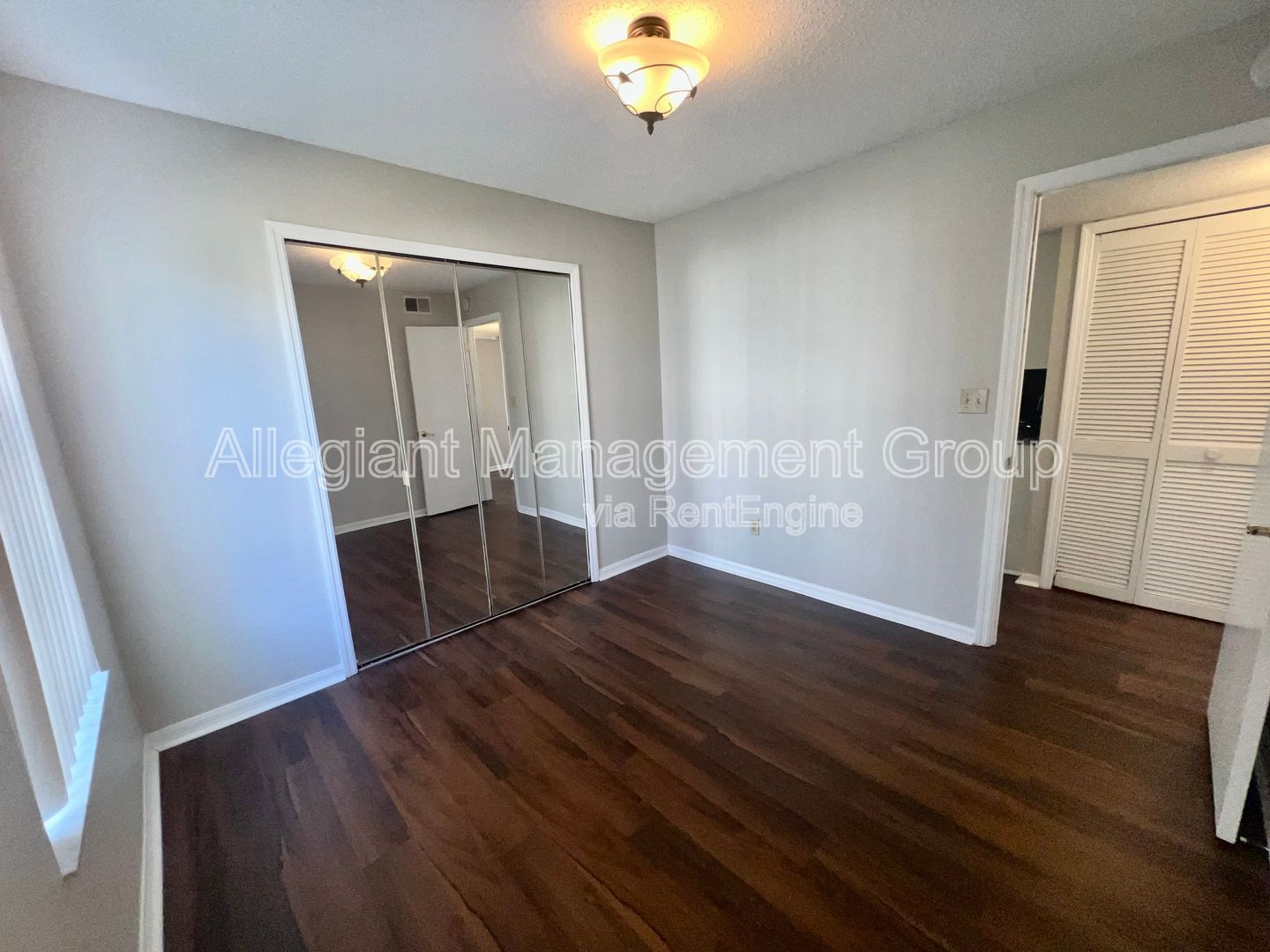 Three Bedroom Two Bathroom Condo For Rent in Kissimmee at Villas at Shadow Bay For Rent! property image