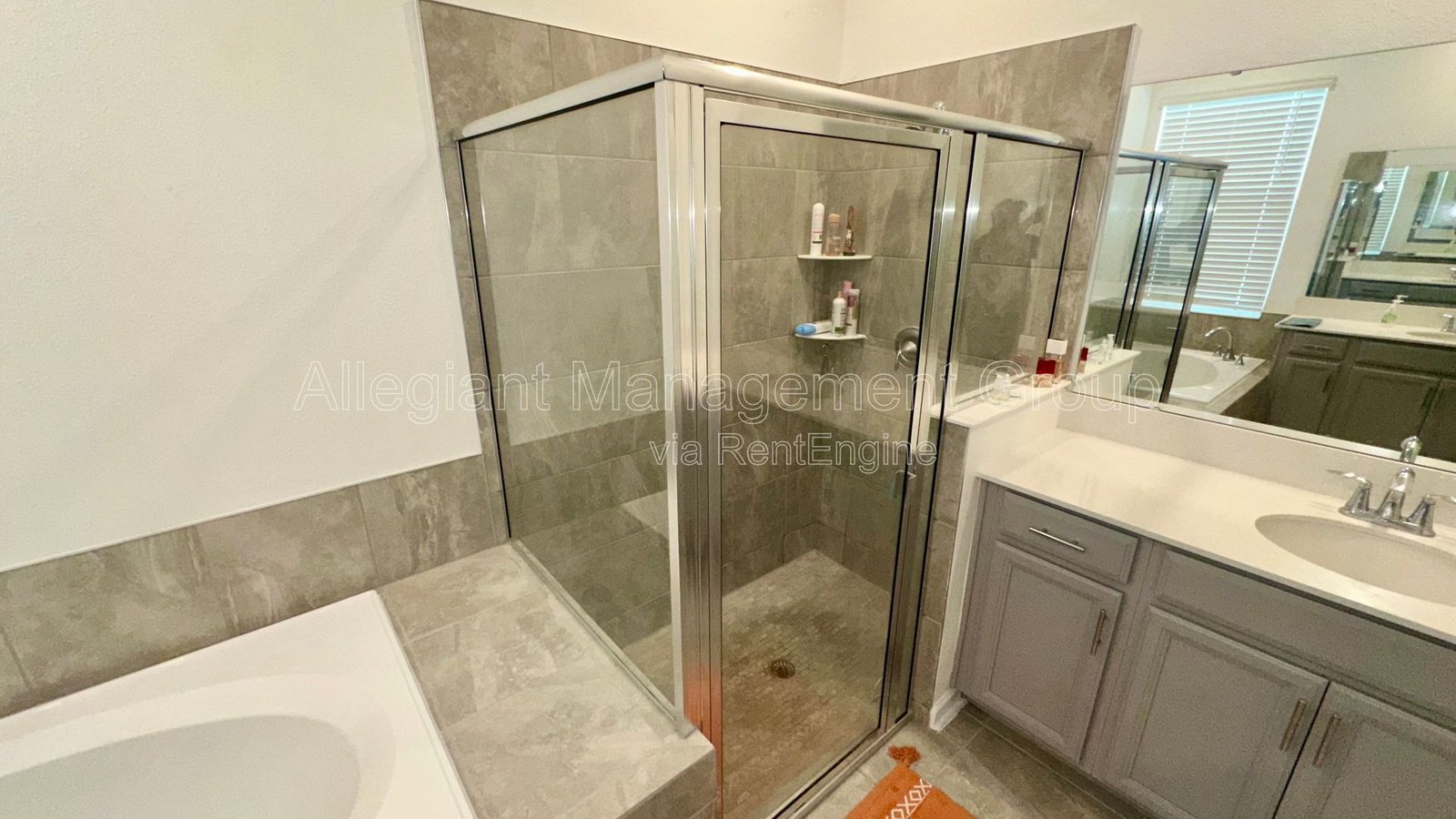 Spacious 4BR/3.5BA in Pine Glen - Lawn Included + Solar Savings property image