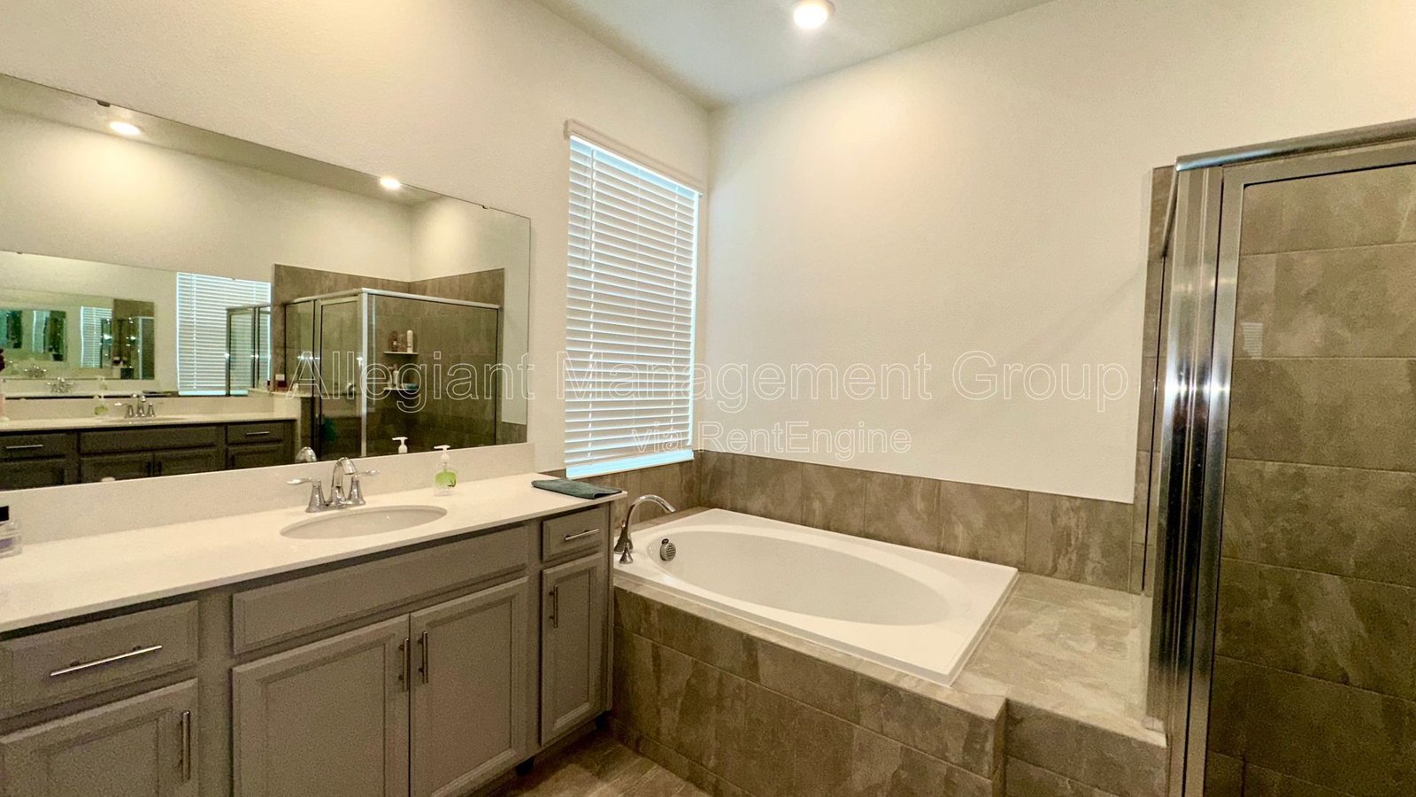 Spacious 4BR/3.5BA in Pine Glen - Lawn Included + Solar Savings property image
