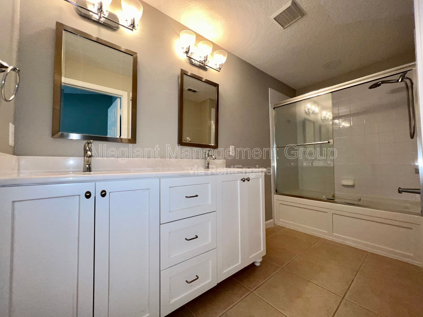 Two Bedroom Townhome for Rent in Winter Park! *Gated Community* property image