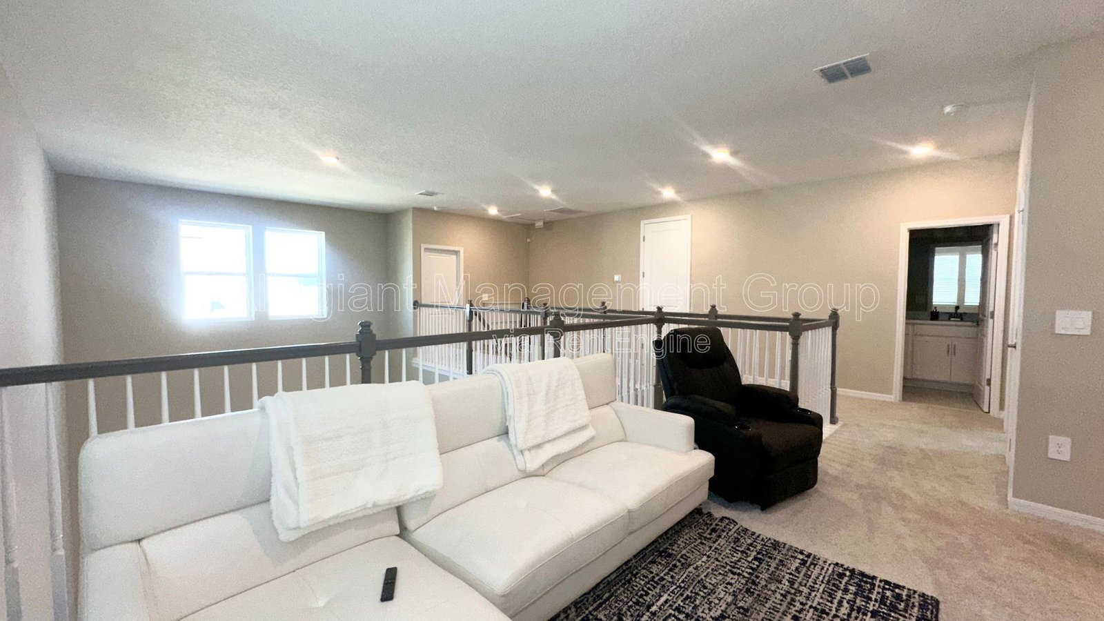 NEWER Construction Home in The Waters at Center Lake Ranch – St. Cloud, FL property image