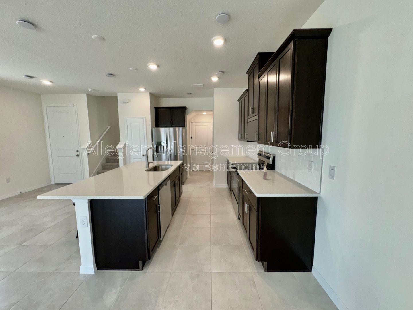 3 Bedroom Two-Story Townhome For Rent in Kissimmee **END UNIT** property image