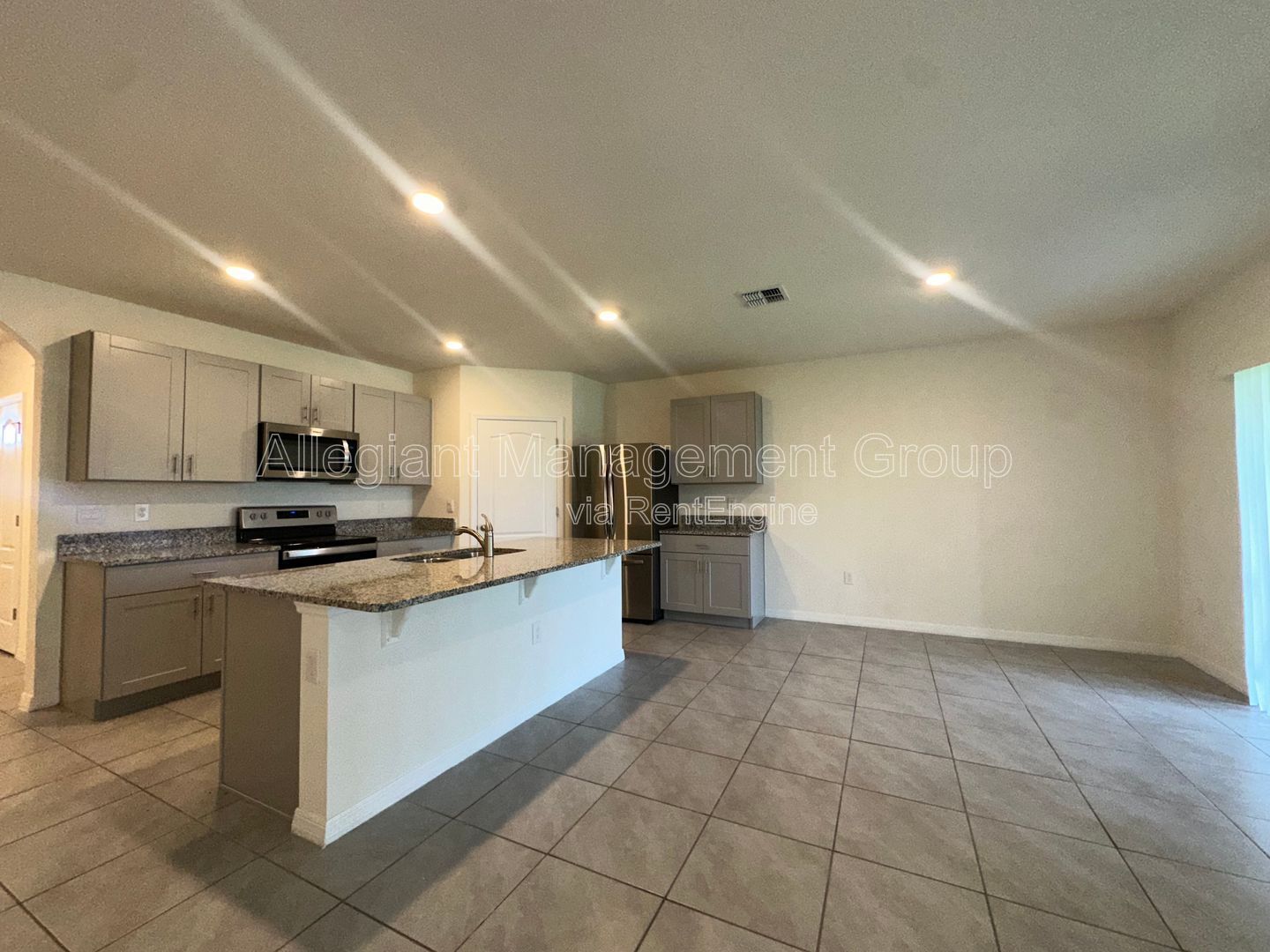 Spacious 4BR/2BA Home in Kissimmee! property image