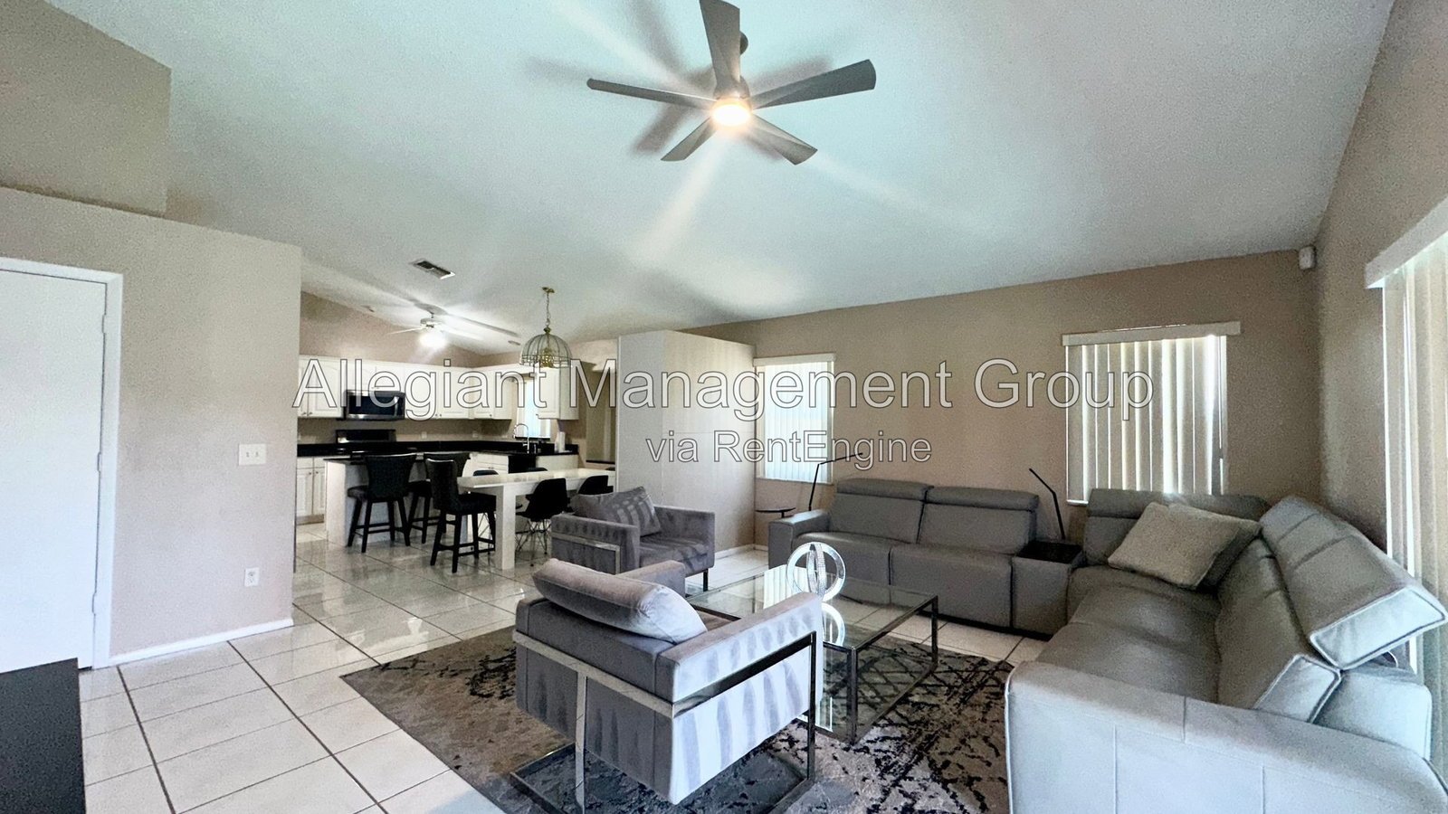 AVAILABLE NOW! 4/2 Home with a screened-in pool For Rent in Davenport! property image