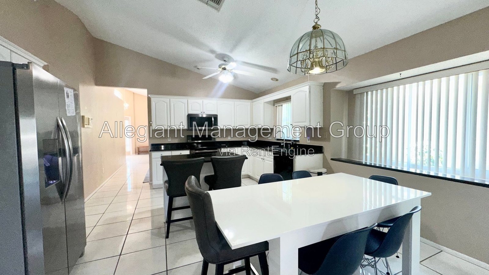 AVAILABLE NOW! 4/2 Home with a screened-in pool For Rent in Davenport! property image