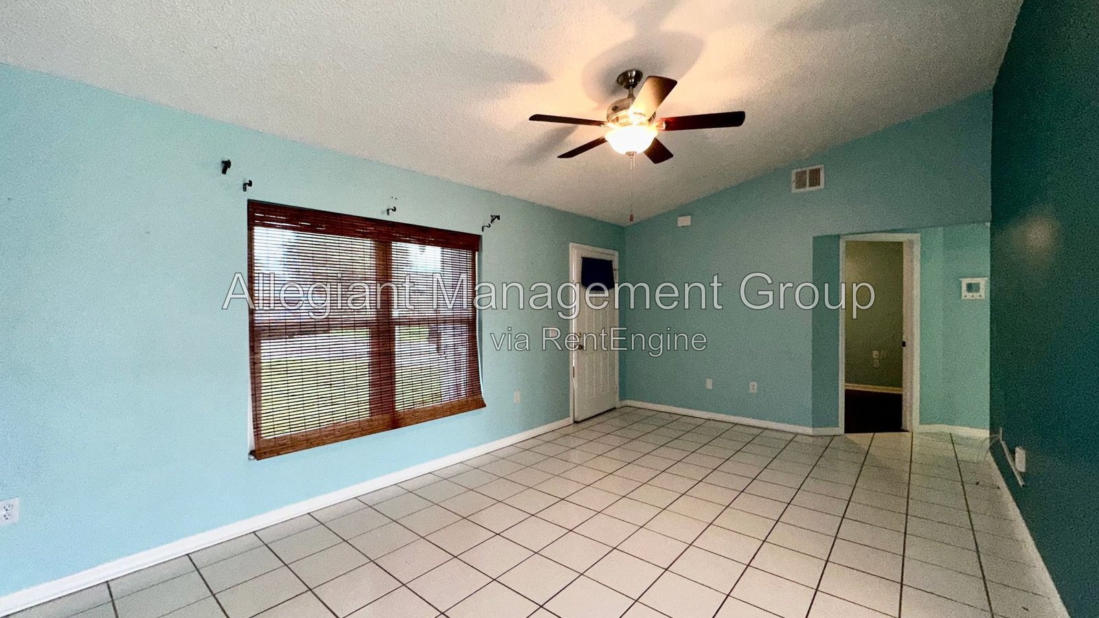 AVAILABLE NOW! 2-Bedroom 2-Bath Home with Fenced Yard in Kissimmee! property image
