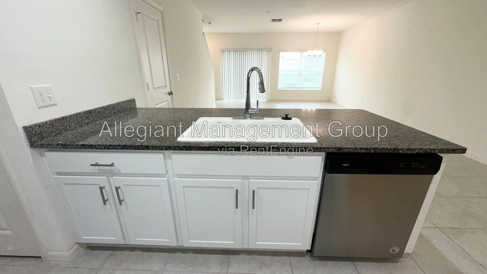 Three Bedroom Townhome for Rent in Sanford! property image