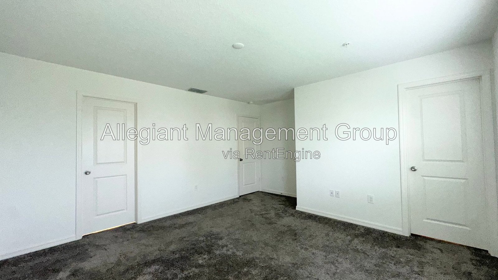 Three Bedroom Townhome for Rent in Sanford! property image