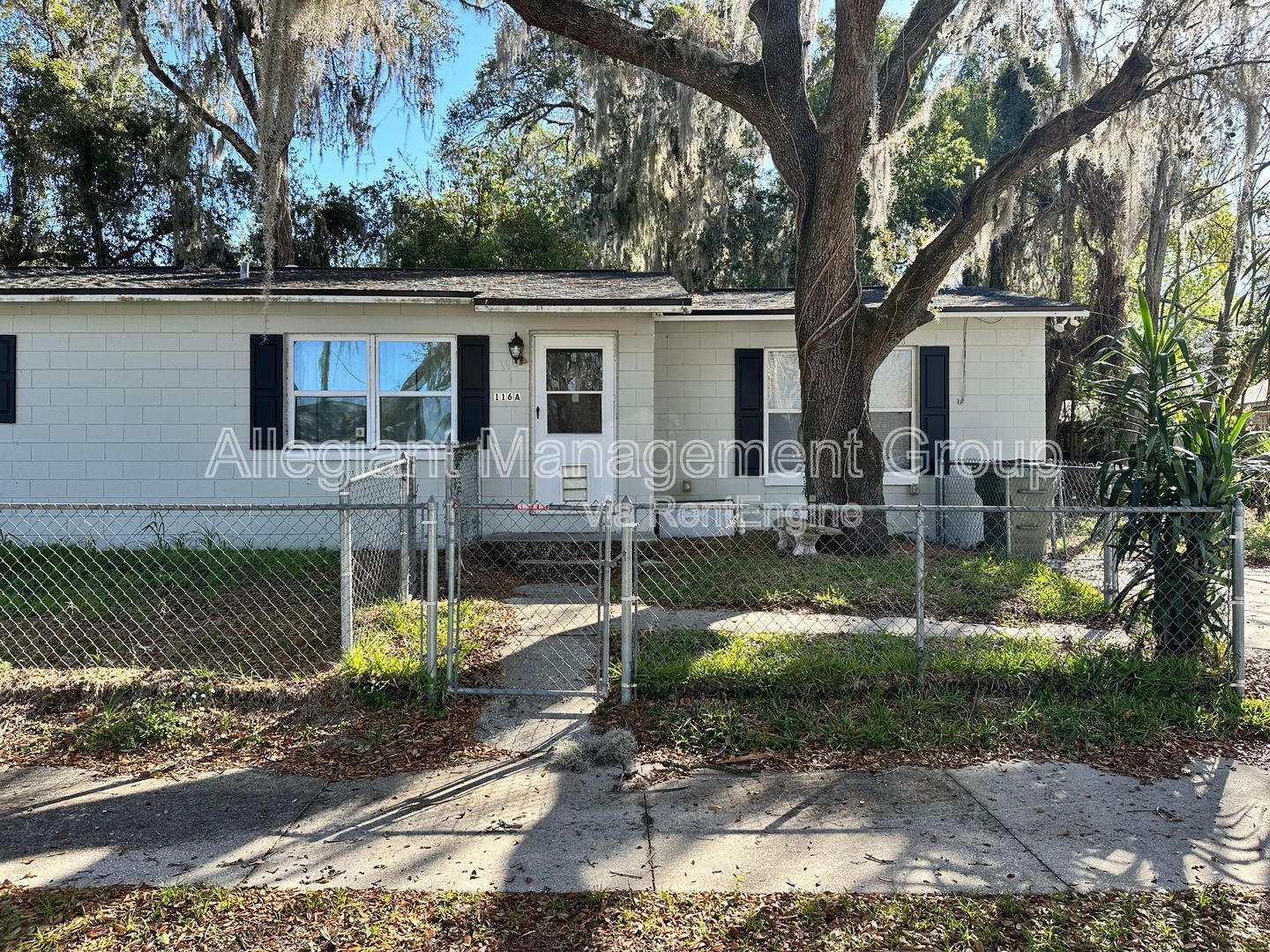 ***COMING SOON*** 3bed/2bath Duplex in Leesburg! property image