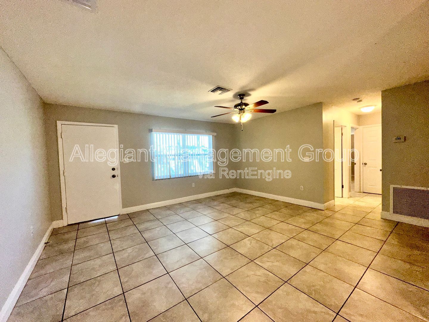 ***COMING SOON*** 3bed/2bath Duplex in Leesburg! property image