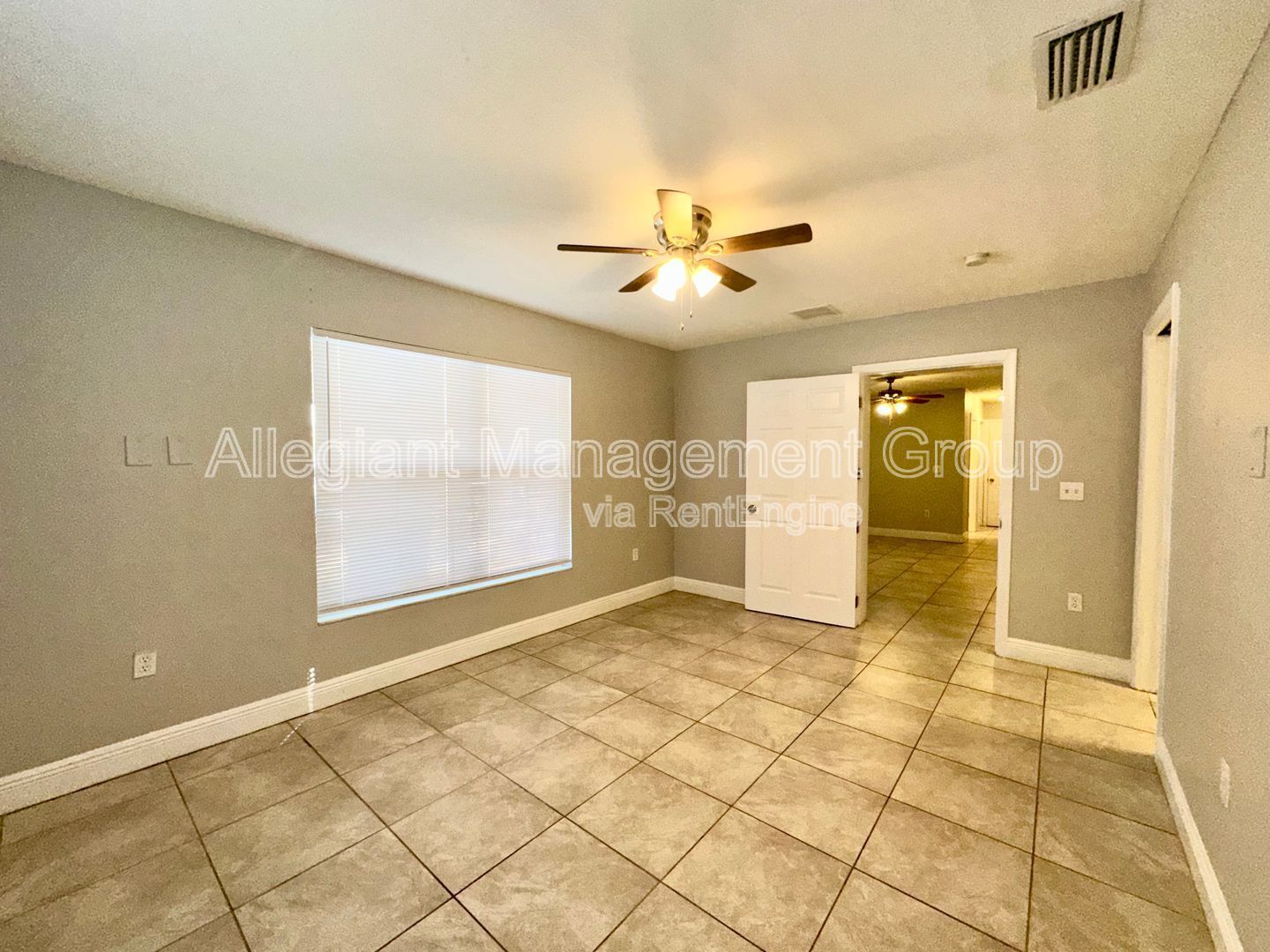 ***COMING SOON*** 3bed/2bath Duplex in Leesburg! property image
