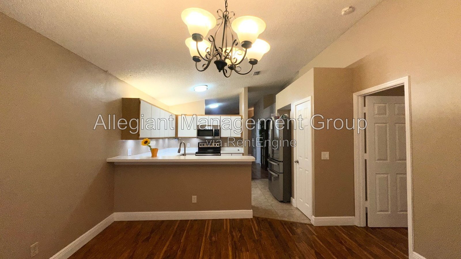 Available Now – 3BR/2BA Home with 2-Car Garage in Orlando property image