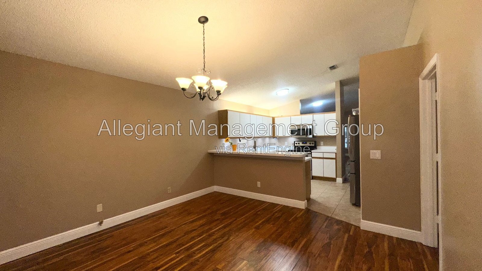 Available Now – 3BR/2BA Home with 2-Car Garage in Orlando property image
