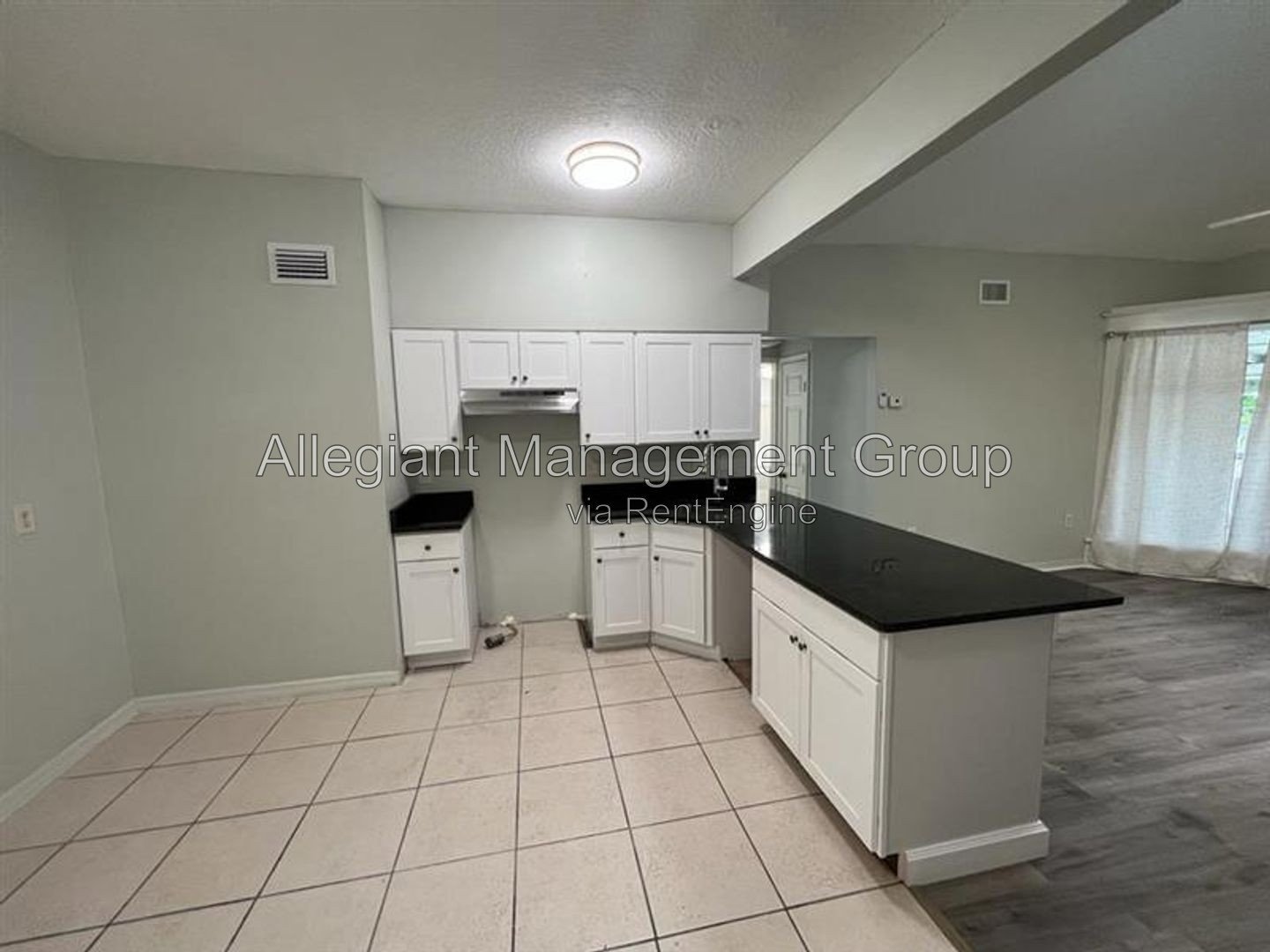 Downtown Kissimmee 1-Bedroom with Bonus Loft! property image
